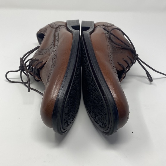 Chaps Men’s Brown Lace Up Leather Wing Tip Closed Toe Dress Shoes - Picture 11 of 13